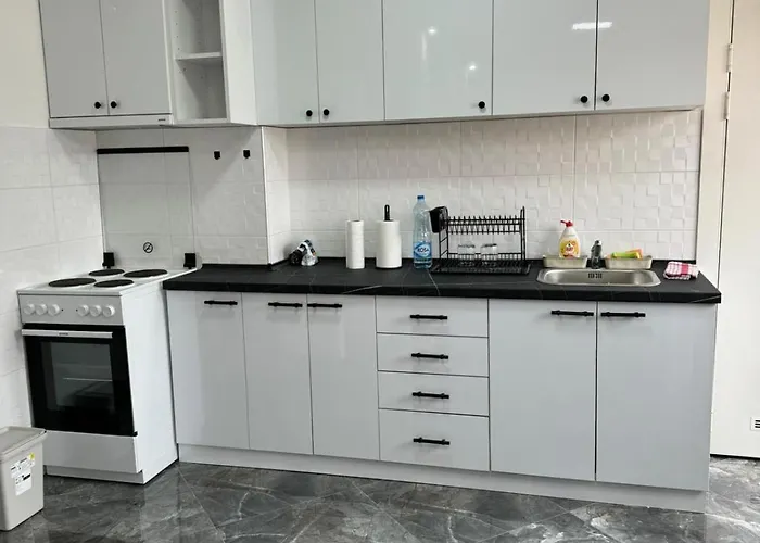 Anastasija 아파트